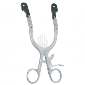 Counter retractor with 2 hinges 